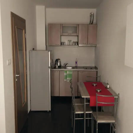 One-bedroom In Apartment